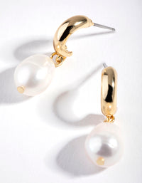 Gold Freshwater Pearl Huggie Hoop Earrings - link has visual effect only