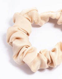 Neutral Fabric Narrow Scrunchie - link has visual effect only