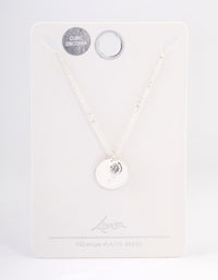 Silver Plated 'Mama' Script Disc Cubic Zirconia Necklace - link has visual effect only