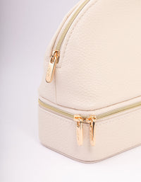 Cream Faux Leather Makeup & Jewellery Case - link has visual effect only