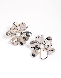 Rhodium Large Pearly Flower Stud Earrings - link has visual effect only