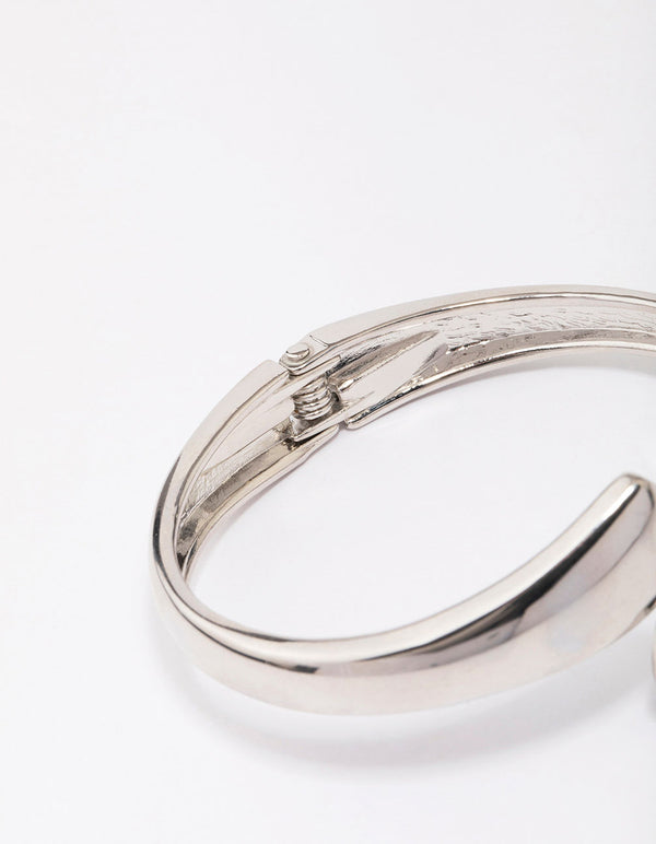 Silver Twisted Wrist Cuff Lovisa