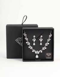 Silver Cubic Zirconia & Pearl Jewellery Set - link has visual effect only