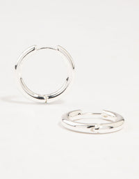 Silver Round Medium Huggie Earrings - link has visual effect only