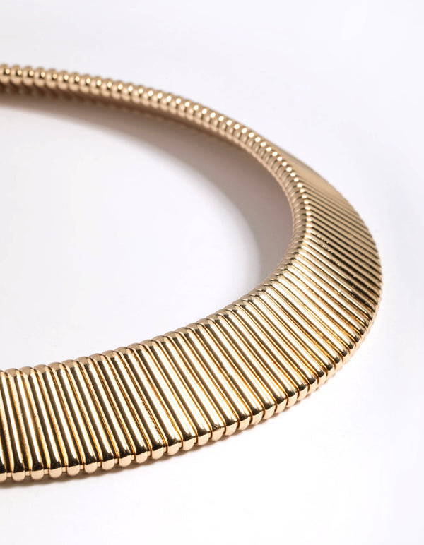 Lovisa - Make a statement with the Gold Chain Statement Necklace ✨ 💚 # Lovisa ​🔗